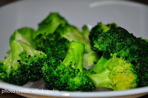 broccoli for pcos, is broccoli good for pcos, Eat Up Your Broccoli for PCOS Health, foods for pcos, foods to eat with pcos, best foods for pcos, best foods to eat if you have pcos, Food Cures for Polycystic Ovarian Syndrome, Foods That Fight PCOS, Foods which may cure polycystic ovary syndrome