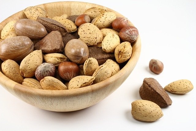 Almonds, almonds sugar level, almonds diabetes diet, fertility boosting foods, fertility foods for women